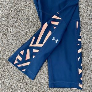 Under armor Small women’s Capri leggings. Exercise
